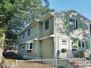 Foreclosed Home - 65 BIRCHWOOD AVE, 07734
