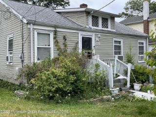 Foreclosed Home - 239 SHORE BLVD, 07734