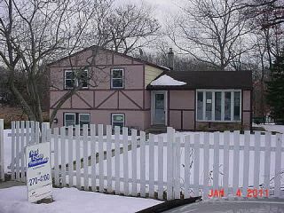 Foreclosed Home - 803 ARBORDALE DR, 07735
