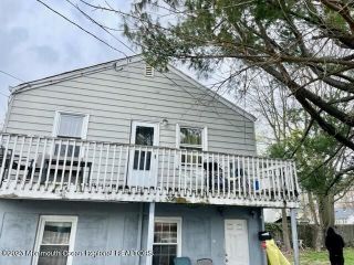 Foreclosed Home - 184 N 5TH AVE, 07740