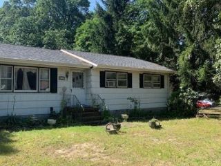 Foreclosed Home - List 100865772