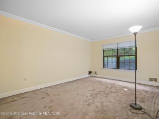 Foreclosed Home - 1407 WELLINGTON PL, 07747
