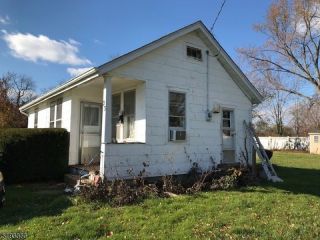 Foreclosed Home - 23 VREELAND PL, 07757