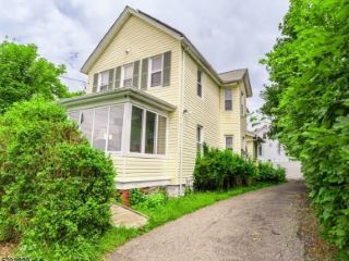Foreclosed Home - 15 YALE ST, 07801