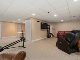 Foreclosed Home - List 101276669