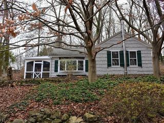 Foreclosed Home - 4 HICKORY HOLLOW LN, 07825