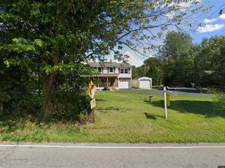 Foreclosed Home - 335 NEW RD, 07827