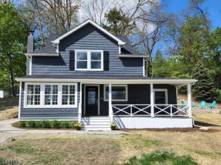 Foreclosed Home - 136 SAND SHORE RD, 07828