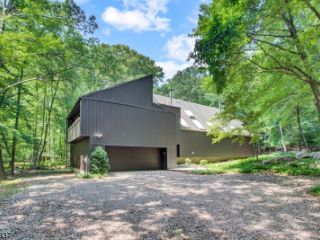Foreclosed Home - List 101299649