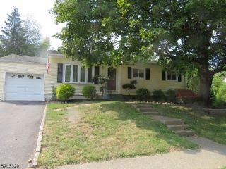 Foreclosed Home - 19 LAWRENCE DR, 07840