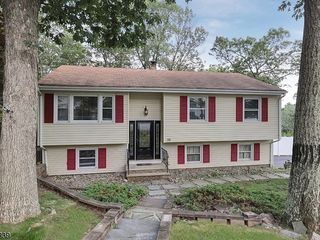 Foreclosed Home - 119 MARNE RD, 07843