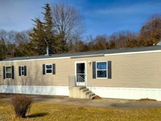 Foreclosed Home - 23 DEERFIELD DR, 07848