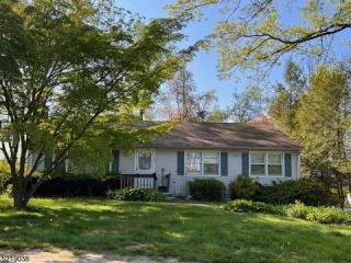 Foreclosed Home - 53 WOODLAWN TER, 07849