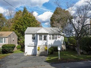 Foreclosed Home - 537 ROGERS DR, 07850