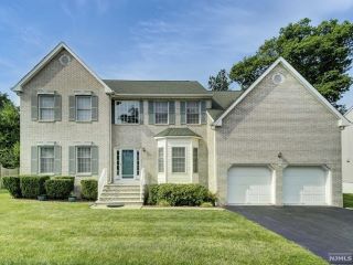 Foreclosed Home - 36 FOX CHASE LN, 07852