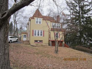 Foreclosed Home - 38 HILLSIDE AVE, 07860