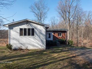 Foreclosed Home - 35 Shore Dr, 07860