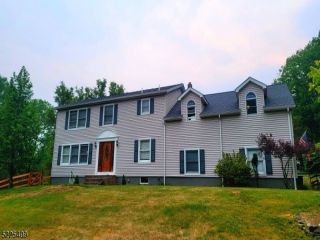 Foreclosed Home - 2 E STILLWATER RD, 07860