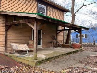 Foreclosed Home - 30 HENDERSON ST, 07863