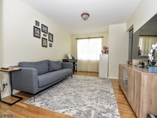 Foreclosed Home - List 100426643