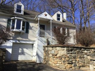 Foreclosed Home - 190 W Mountain Rd, 07871