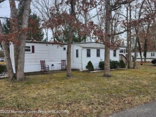 Foreclosed Home - 100 HICKORY LN, 08005