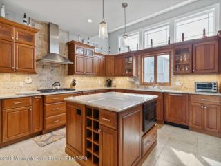 Foreclosed Home - List 100581324