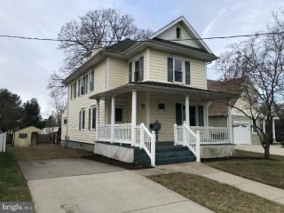 Foreclosed Home - 48 Haines Ave, 08009