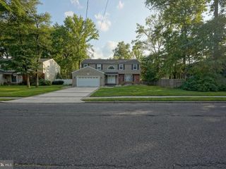 Foreclosed Home - 512 PARK RD, 08034