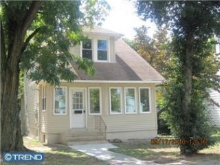 Foreclosed Home - 18 W CHARLESTON AVE, 08045