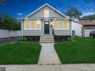 Foreclosed Home - 338 JEFFERSON AVE, 08049