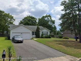 Foreclosed Home - 132 EQUINOX RD, 08050