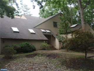 Foreclosed Home - 38 GLEN LAKE DR, 08055