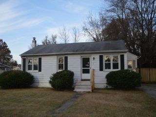 Foreclosed Home - 8 Nottingham Rd, 08070