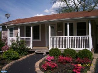 Foreclosed Home - 14 N WARWICK RD, 08083