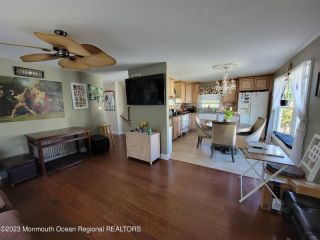 Foreclosed Home - List 100576245