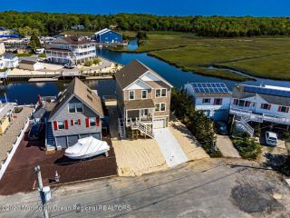 Foreclosed Home - List 100658191