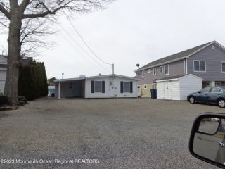Foreclosed Home - List 100672257