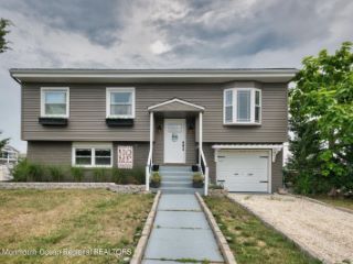 Foreclosed Home - List 100800745