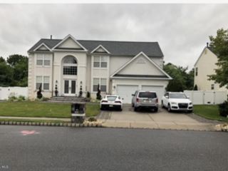 Foreclosed Home - List 101202078