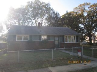 Foreclosed Home - 2437 40TH ST, 08110