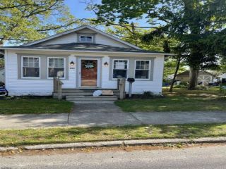 Foreclosed Home - 205 E WYOMING AVE, 08201