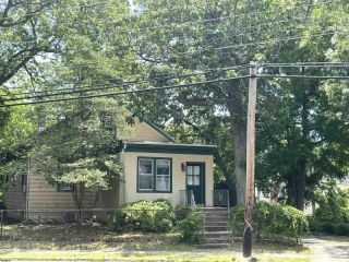 Foreclosed Home - 533 N SHORE RD, 08201