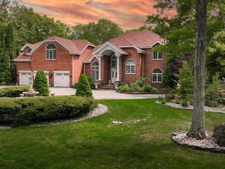 Foreclosed Home - List 100943749