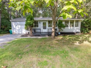 Foreclosed Home - List 101134008
