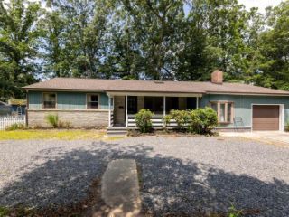 Foreclosed Home - 1005 NEW RD, 08221