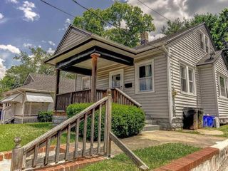 Foreclosed Home - 914 LINDEN AVE, 08232