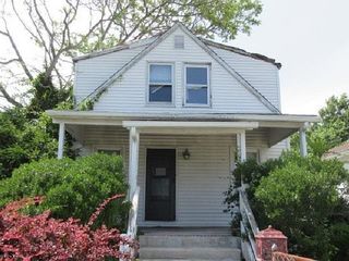 Foreclosed Home - 115 N 4TH ST, 08232