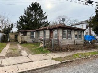 Foreclosed Home - 103 BRIGHTON AVE, 08232