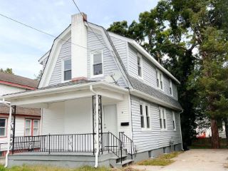 Foreclosed Home - 18 W PARK AVE, 08232